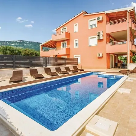 Villa Punta Kastela